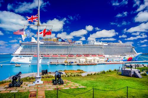 2023 Bermuda Cruises: Sail from Boston & New York