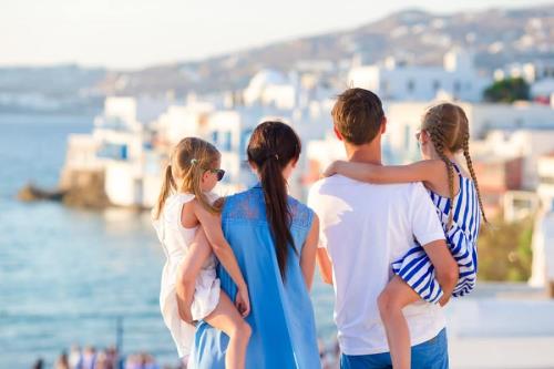 6 Reasons to Take a Family Cruise with Norwegian this Summer