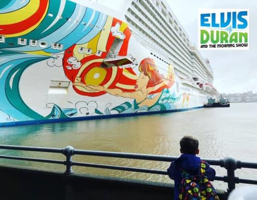 Elvis Duran and the Morning Show’s Danielle Monaro Cruises with Norwegian