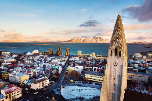Exotic 2024 Cruises with Norwegian's Extraordinary Journeys