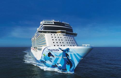 Norwegian Bliss Continues Inaugural Tour in Miami