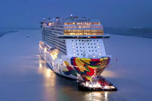 Norwegian Encore Sails in Open Water for the First Time