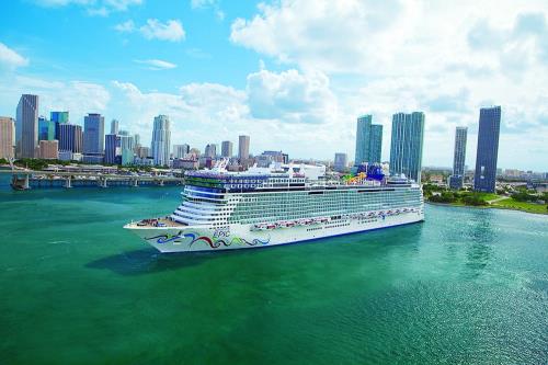 Ship Guide: Top Things to Do on Norwegian Epic