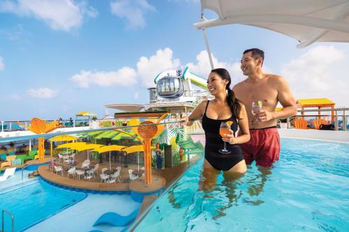 New Year’s Resolutions You can Cross Off on a Cruise