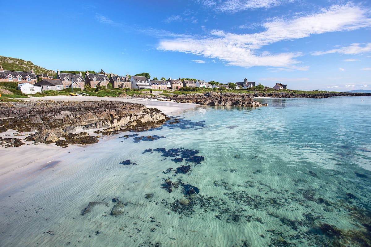 A Virtual Tour of the Inner Hebrides Islands of Scotland, by Victoria Salem