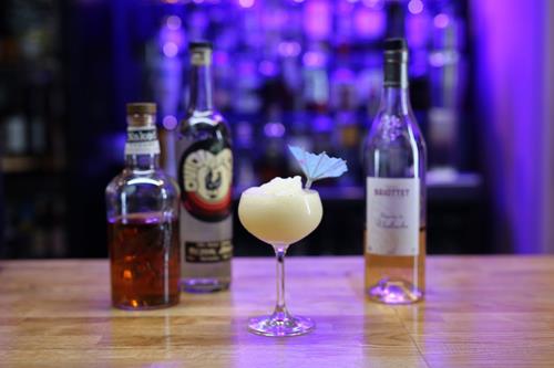 Around the World in 60 Cocktails: Castaway