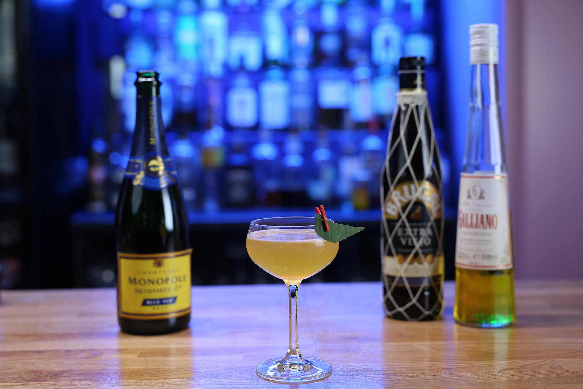 Around the World in 60 Cocktails: Circles in the Sand