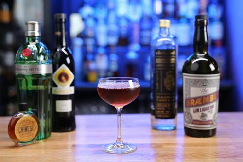 Around the World in 60 Cocktails: Ebenezer