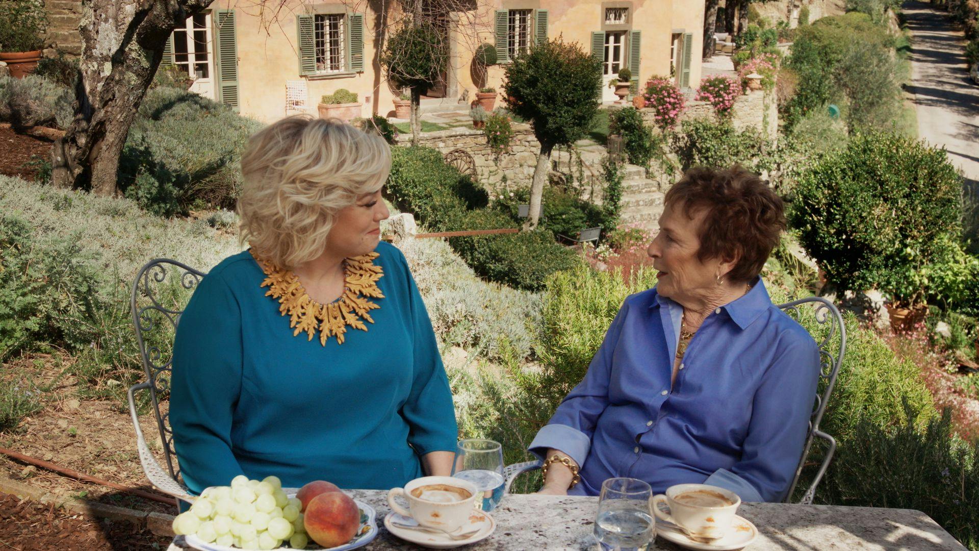 Dreaming Of Italy: The Life-Changing Stories of Kathy McCabe and Frances Mayes