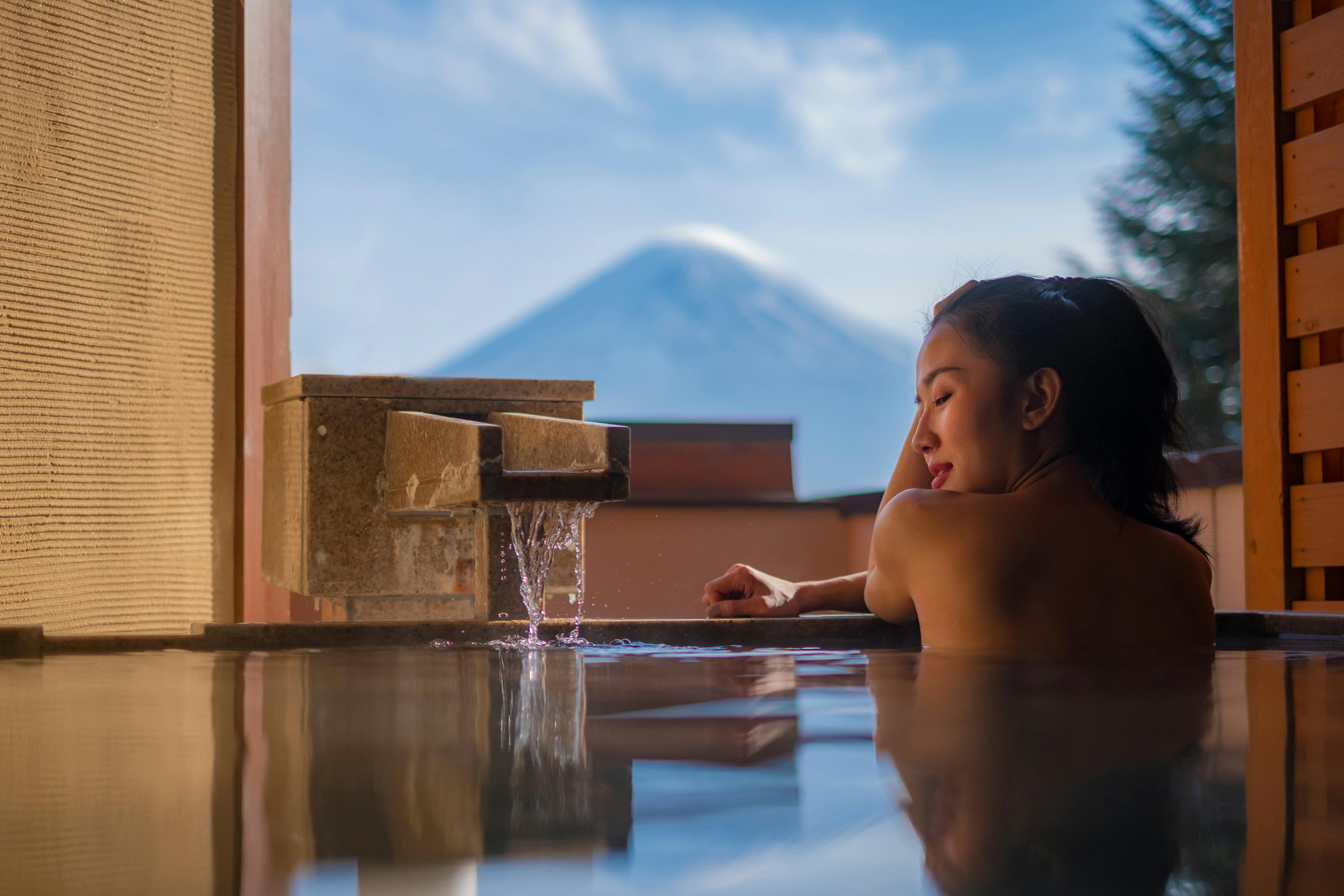 Relax. Here’s How to Behave in a Japanese Onsen (Hot Spring)