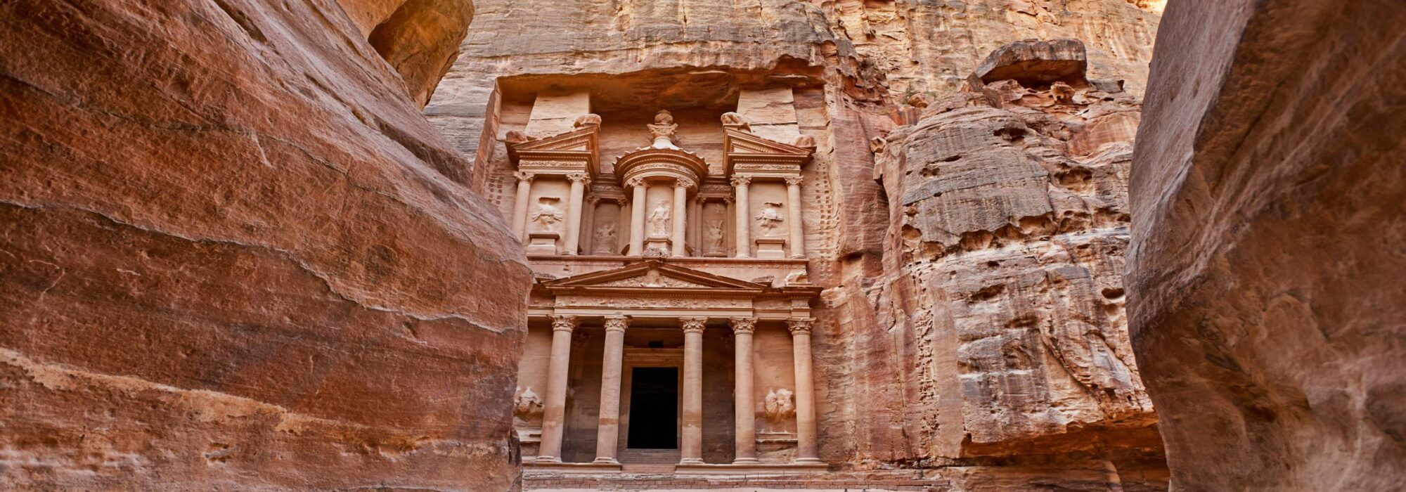 Middle East travel agents packages deals