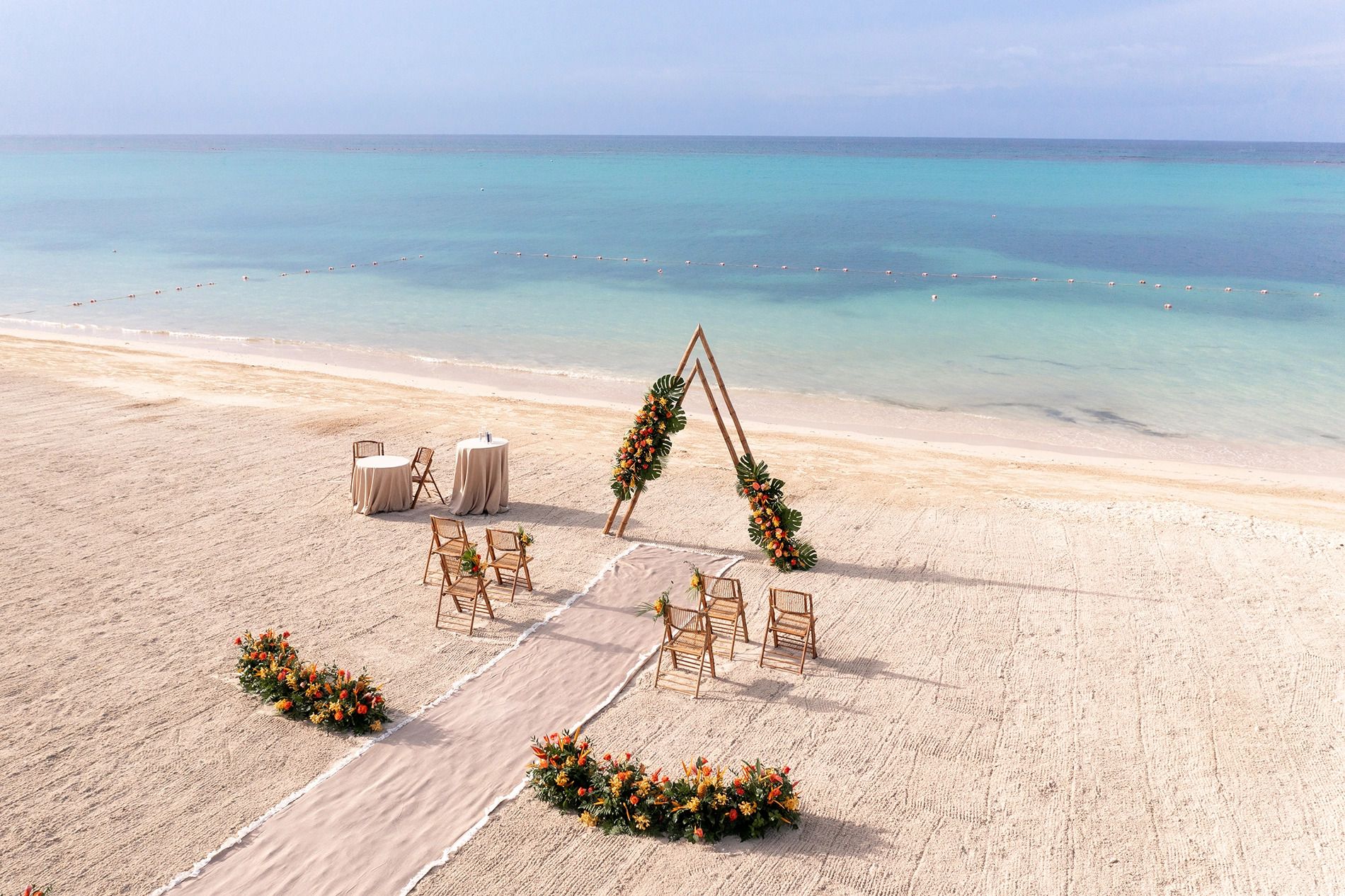 30+ Things To Know When Planning a Beach Wedding