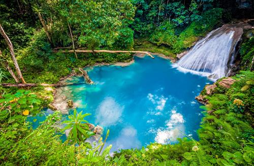 Ocho Rios Blue Hole - A Splash Worthy Jamaican Adventure!