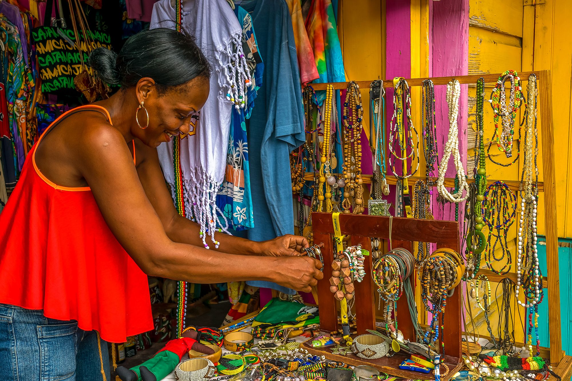 Vacation Shopping In Jamaica â€” Where To Go & What To Expect!