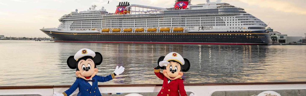 Best Travel agency for cruises in Connecticut. Use the cruise travel agent experts at Vincent Vacations travel agency. They have cruise agents in Connecticut ready to help. In travel since 2002, Vincent Vacations has the best cruise travel agents certified and awarded in ocean cruises, river cruises, expedition cruises, yacht style, sailing vacations and more.