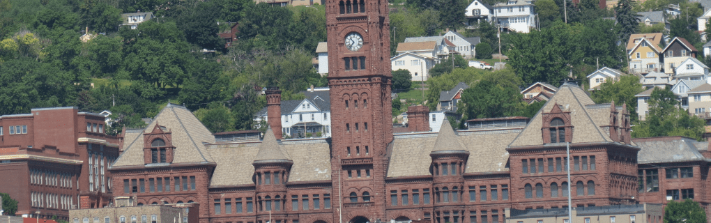 Best Travel agency for cruises in Minnesota. Use the cruise travel agent experts at Vincent Vacations travel agency. They have cruise agents in Minnesota ready to help. In travel since 2002, Vincent Vacations has the best cruise travel agents certified and awarded in ocean cruises, river cruises, expedition cruises, yacht style, sailing vacations and more.