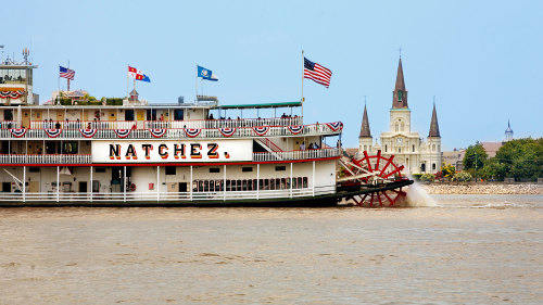 Gray Line New Orleans: Steamboat NATCHEZ Jazz Brunch Cruise